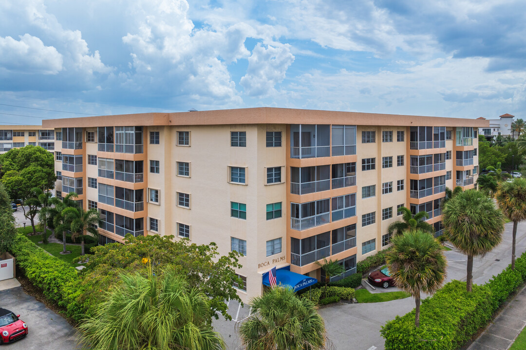 Boca Palms Condominiums in Boca Raton, FL - Foto de edificio