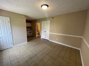 202 Fountain Dr in Lynchburg, VA - Building Photo - Building Photo