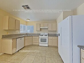 534 Reliance Ave in Henderson, NV - Building Photo - Building Photo