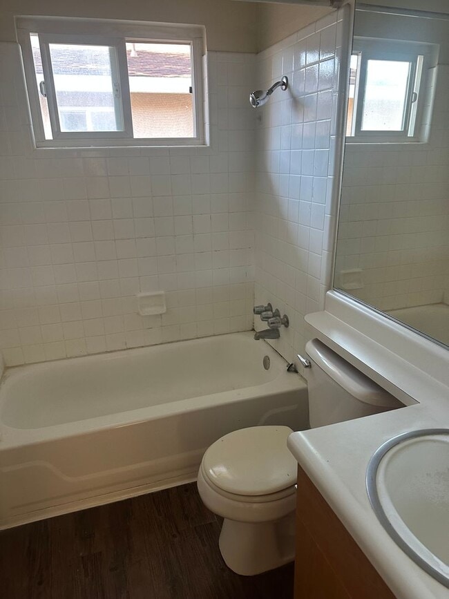 2212 Palisade Ave in Modesto, CA - Building Photo - Building Photo