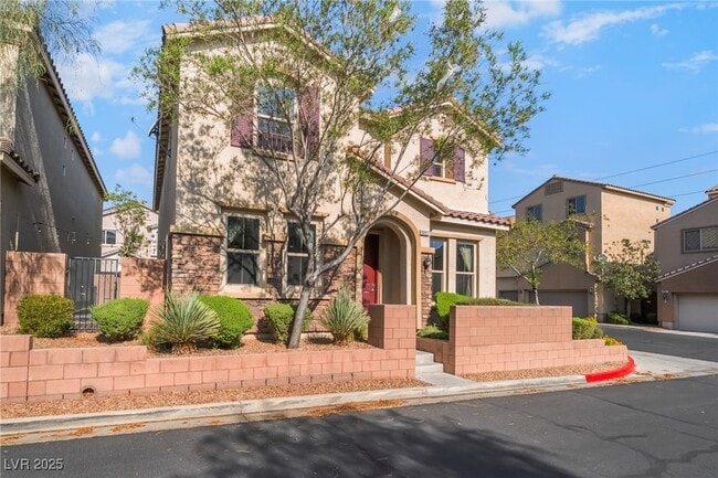 10917 Mt Pendleton St in Las Vegas, NV - Building Photo - Building Photo