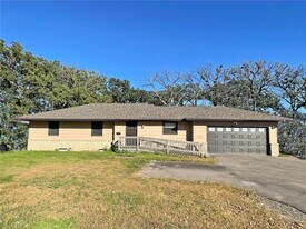 6313 France Ave S in Edina, MN - Building Photo