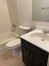 11229 W Atlantic Blvd in Coral Springs, FL - Foto de edificio - Building Photo