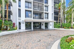7754 Lakeside Blvd in Boca Raton, FL - Building Photo