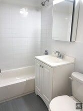 EAST 55 STREET in New York, NY - Building Photo - Building Photo