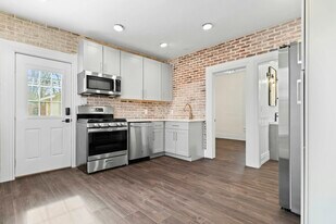 715 Arcadia Pl in Colorado Springs, CO - Building Photo