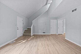 430 Booth Cir SW in Marietta, GA - Building Photo - Building Photo