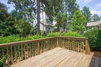 1830 Longleaf Dr E in Pinehurst, NC - Building Photo - Building Photo
