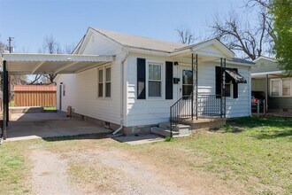 4906 N Beaver Ave in Bethany, OK - Building Photo - Building Photo