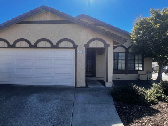 515 Acadia Dr