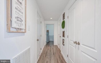 103 Peking Ln in Martinsburg, WV - Building Photo - Building Photo