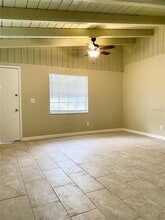 913 E 123rd Ave in Tampa, FL - Building Photo - Building Photo