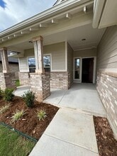 3213 Hunt Ln in Guthrie, OK - Building Photo - Building Photo