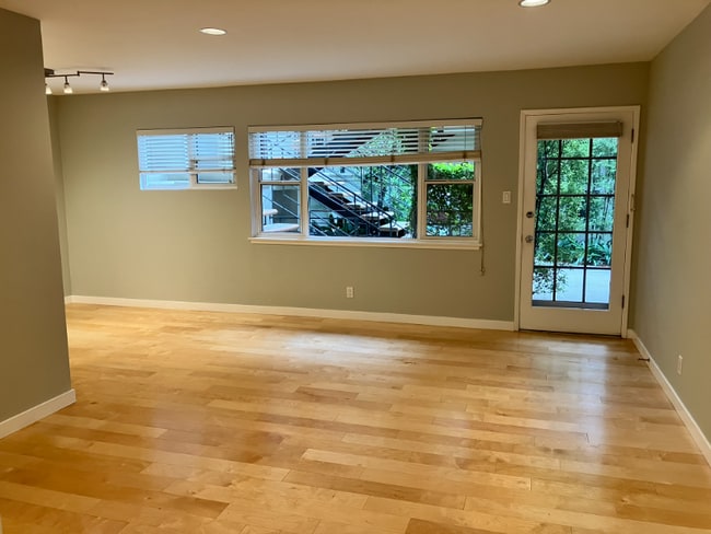 629 Idaho Ave in Santa Monica, CA - Building Photo - Building Photo