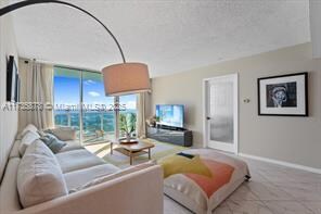 650 West Ave, Unit # 1804 in Miami Beach, FL - Building Photo - Building Photo