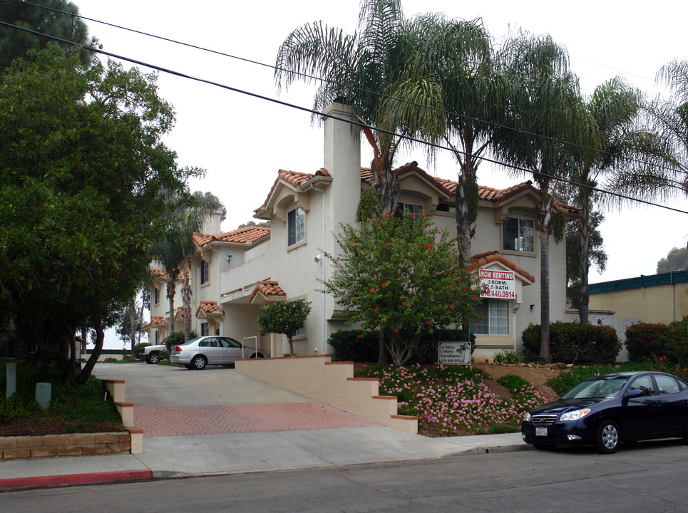 La Mesa Colony Townhomes in San Diego, CA - Building Photo