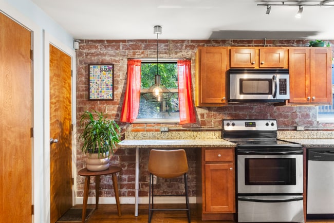 562 Formwalt St SW in Atlanta, GA - Building Photo - Building Photo