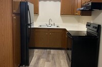 Cotton Creek Apartments in Island Lake, IL - Building Photo - Building Photo