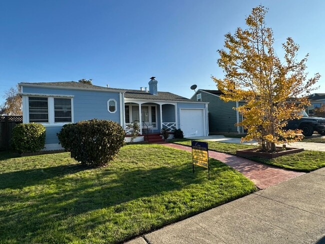 821 Kains Ave in San Bruno, CA - Building Photo - Building Photo