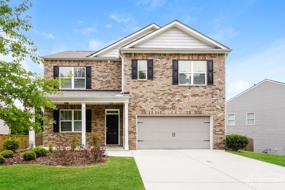307 Heritage Club Cir in Dallas, GA - Building Photo