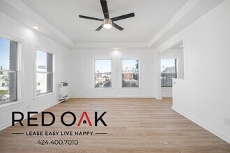 901 S Ardmore Ave in Los Angeles, CA - Foto de edificio - Building Photo