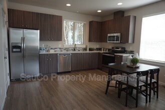 17345 SW Blanton St in Beaverton, OR - Building Photo - Building Photo