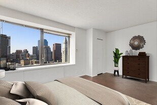 85 E India Row, Unit 2807 in Boston, MA - Building Photo
