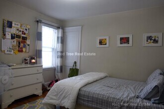 50 Colborne Rd, Unit 52 in Boston, MA - Foto de edificio - Building Photo