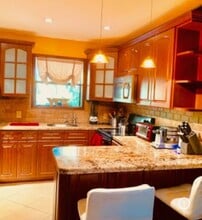 109 SW 8th St in Hallandale Beach, FL - Building Photo - Building Photo