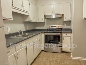 2462 D Bragg Blvd in Fayetteville, NC - Building Photo - Building Photo