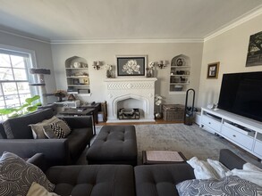 1100 Hull Terrace in Evanston, IL - Building Photo - Building Photo