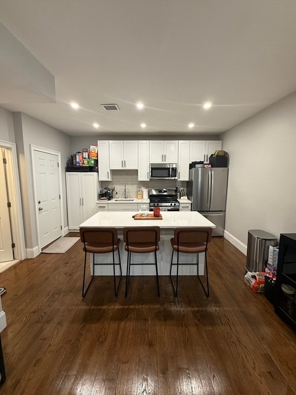 21 Mount Vernon St, Unit 2