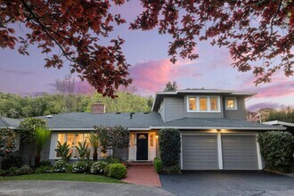 1321 Butterfield Rd in San Anselmo, CA - Building Photo - Building Photo