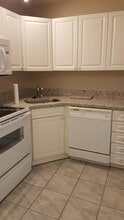 11386 Royal Palm Blvd in Coral Springs, FL - Building Photo - Building Photo