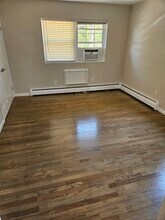 24 Woodward Ave in New Haven, CT - Building Photo - Building Photo