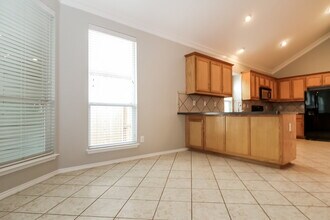 9700 Minton Dr in Fort Worth, TX - Building Photo - Building Photo