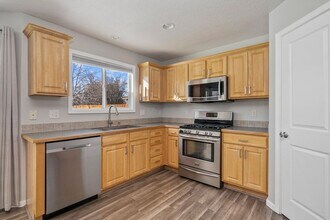 6939 S Loganberry Way in Boise, ID - Building Photo - Building Photo