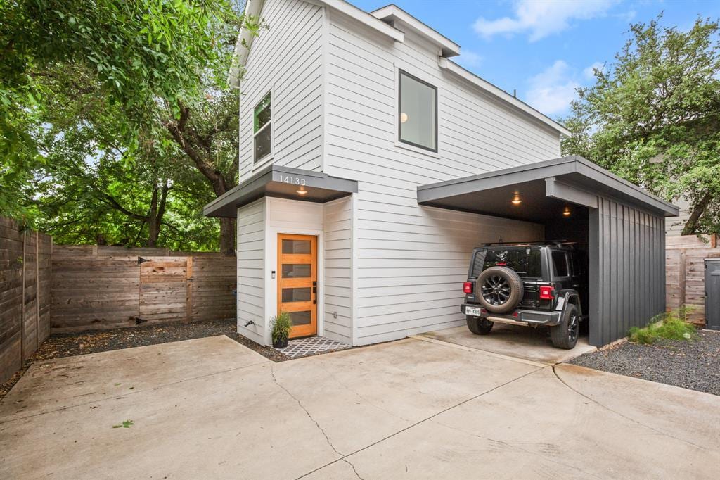 1413 Montopolis Dr in Austin, TX - Building Photo