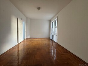 37-80-80 64th St in Queens, NY - Building Photo - Building Photo