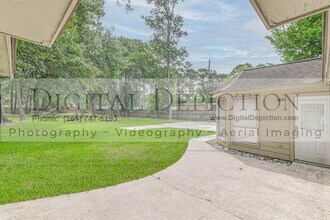 17802 Theiss Mail Rte Rd in Spring, TX - Building Photo - Building Photo