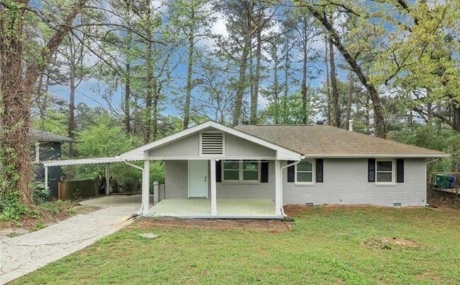 property at 3711 Daisy Dr