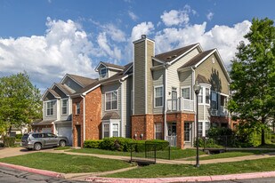Reserve At Steele Crossing in Fayetteville, AR - Building Photo