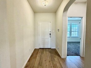 4016 Spur Trail Dr in Denton, TX - Foto de edificio - Building Photo