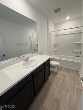 6053 Swift Lariat St in Las Vegas, NV - Building Photo - Building Photo