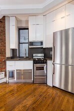 95 Perry St in New York, NY - Foto de edificio - Building Photo