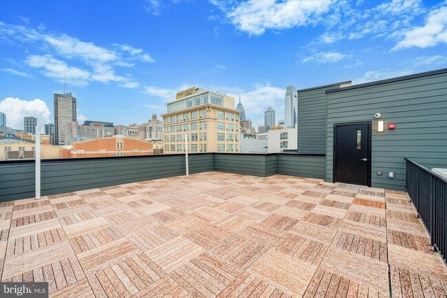 225 N 12th St in Philadelphia, PA - Building Photo - Building Photo