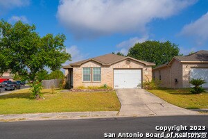 9103 Dublin Spring in San Antonio, TX - Building Photo