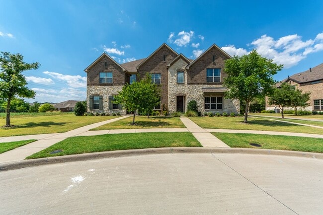 property at 2500 Jameson Ln