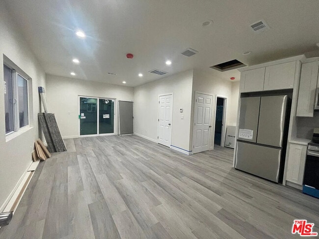 9556 Lambert Cir in Garden Grove, CA - Building Photo - Building Photo