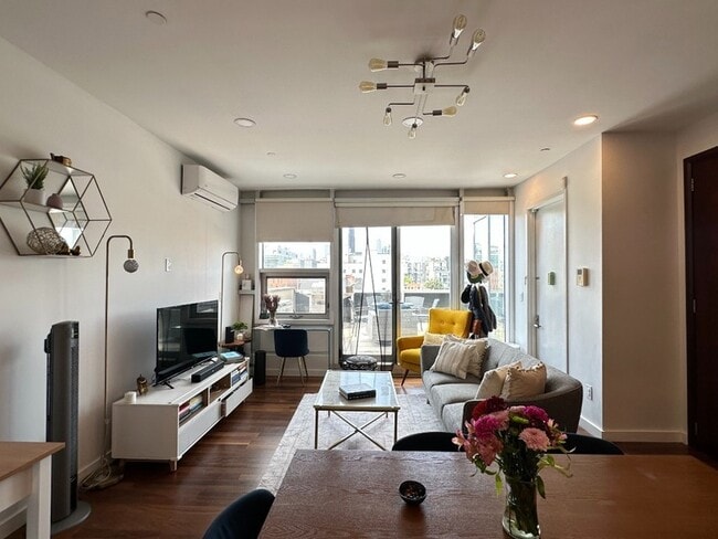 195 Classon Ave in Brooklyn, NY - Building Photo - Building Photo